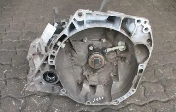 Renault Sandero II Manual 5 speed gearbox JH3351 H4B408