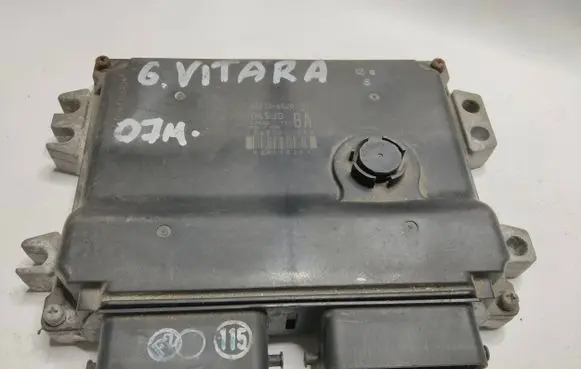 Suzuki Grand Vitara II Engine control unit/module 3392065J0 1123001152 065J0
