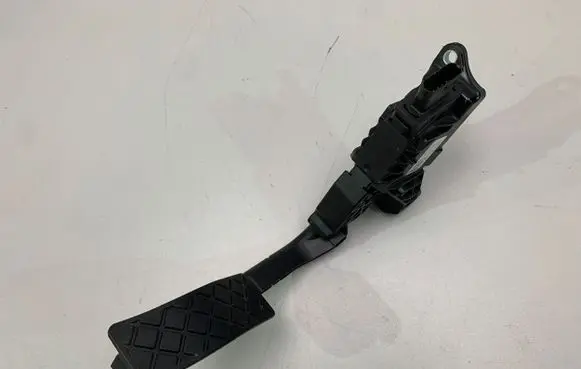 Audi A8 S8 D5 Accelerator throttle pedal 4N2723523