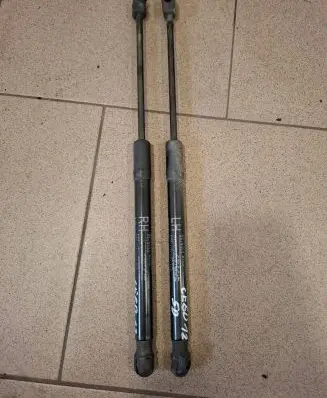 KIA Ceed Tailgate/trunk strut/damper 81780A2000 81770A2000