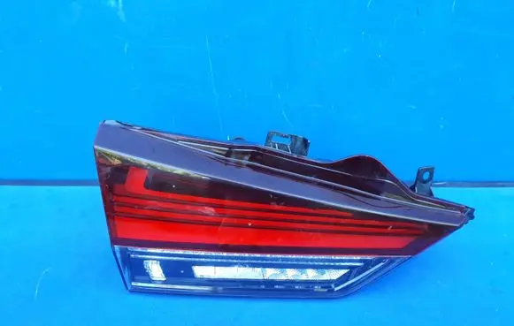 Lexus RX 450H Rear/tail lights 48223L