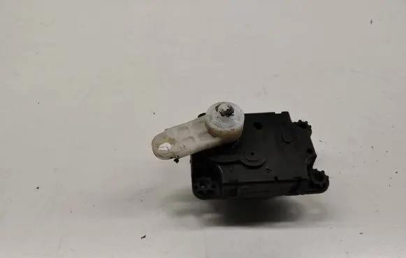 Nissan Qashqai Air flap motor/actuator 277T14BU1A 2810174C HAD36013A