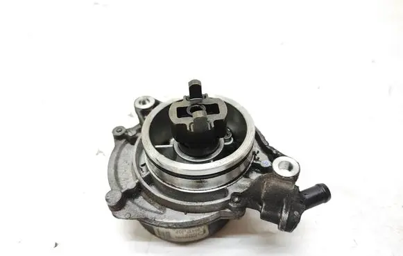 BMW 5 E60 E61 Vacuum pump 7791232 11667791232