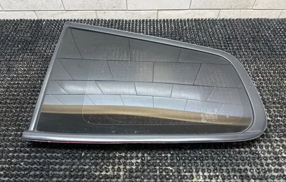 Chevrolet Orlando Rear side window 94533655