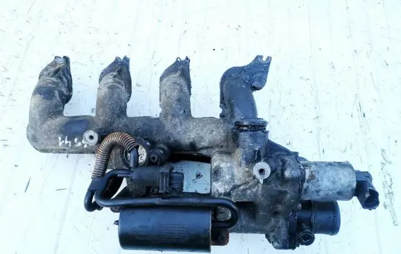 Renault Laguna II Intake manifold 8200145096