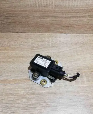 Audi A6 S6 C5 4B ESP acceleration yaw rate sensor 0265005213 4B0907655