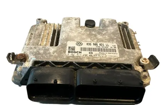 Seat Leon (1P) Engine control unit/module 03G906021LL 0281013280