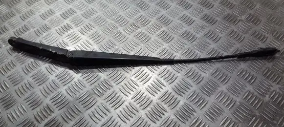 Volvo XC90 Front wiper blade arm 30655611 180253