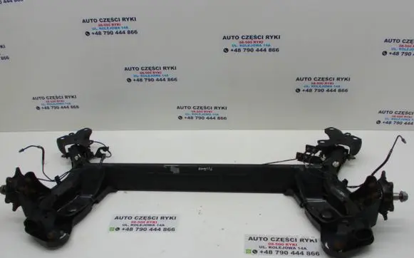 Renault Fluence Rear beam 