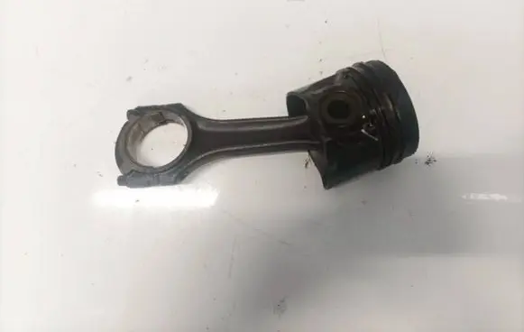 Piston with connecting rod