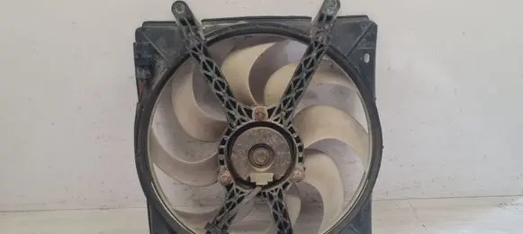 Toyota Avensis T220 Electric radiator cooling fan 3135103223