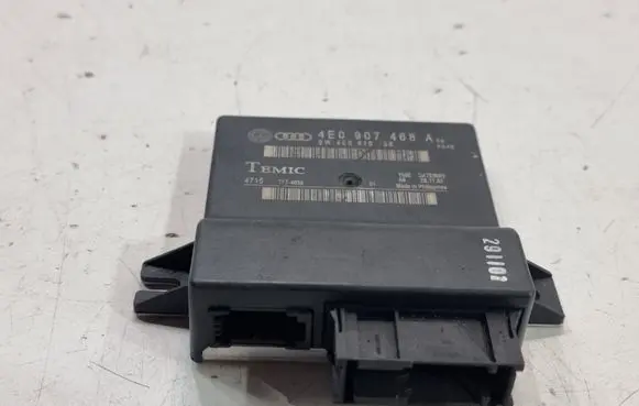 Audi A8 S8 D3 4E Gateway control module 4E0907468A
