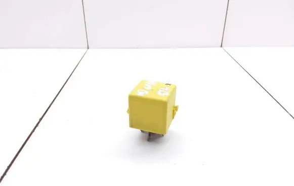 Mercedes-Benz ML W163 Other relay A0025421419