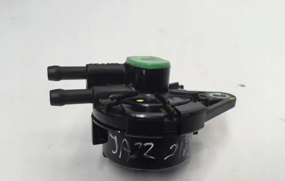Honda Jazz IV GR Crosstar Fuel filter housing 200813T