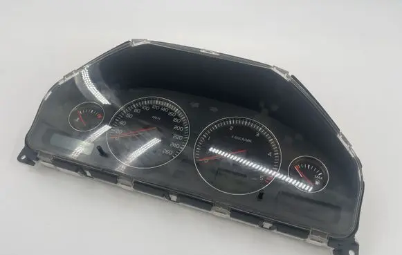 Speedometer (instrument cluster)