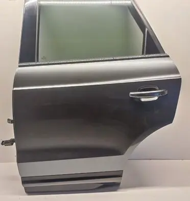 Audi Q3 8U Rear door 8U0833051B