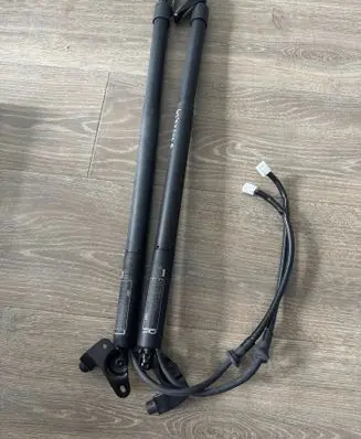 Toyota bZ4X Tailgate/trunk strut/damper 6891042102 6892042082