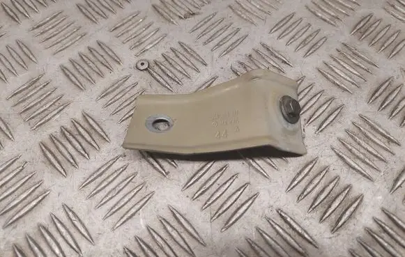 Volkswagen Tiguan Allspace Fender mounting bracket 5NA809471