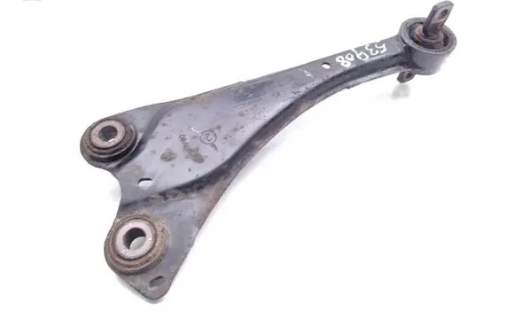 Toyota Auris E180 Rear control arm