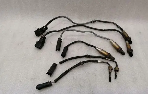 BMW 7 E65 E66 Lambda probe sensor 7521705