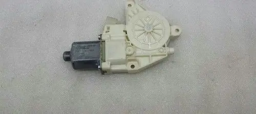 Mercedes-Benz C W204 Front door window regulator with motor A2048200242