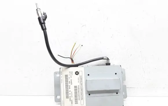 Chrysler 300 - 300C GPS navigation control unit/module P05064024AA