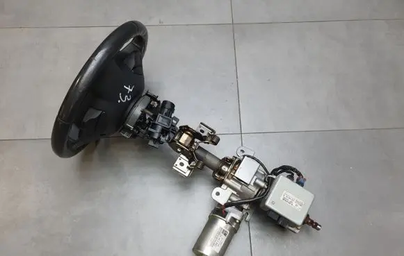 Opel Corsa C Steering wheel axle 24463940 24463937