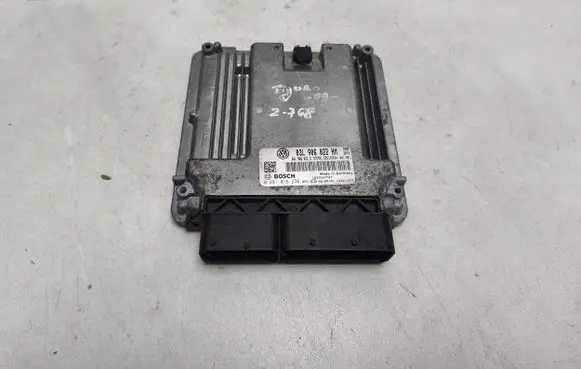 Volkswagen Tiguan Engine control unit/module 03L906022HM 03L906022G