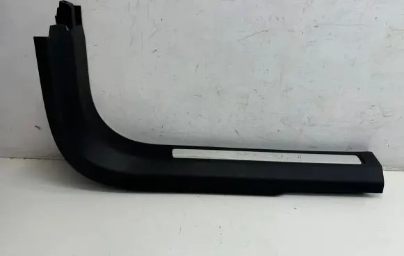 Volvo XC60 Front sill trim cover 31448015