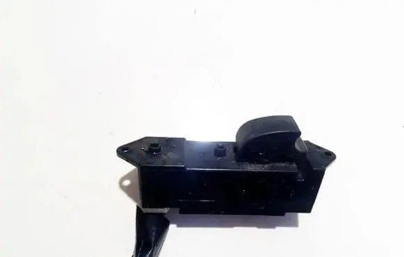 Mitsubishi Outlander Electric window control switch mr502237 c8d-d320m