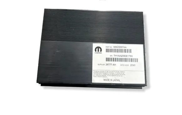 Dodge Challenger Sound amplifier 26777AH