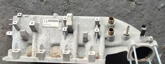 Opel Astra H Intake manifold 55355607FJ