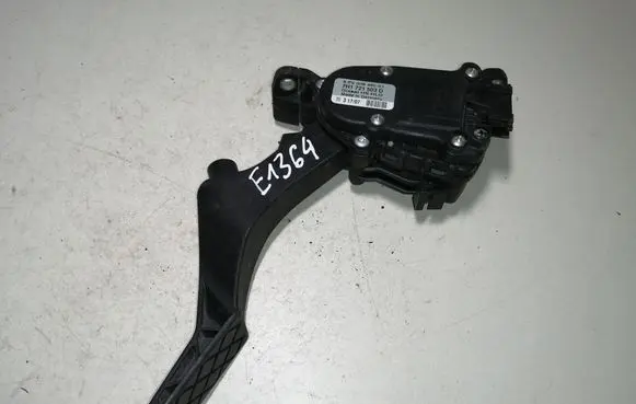 Volkswagen Transporter - Caravelle T5 Accelerator throttle pedal 7H1721503D