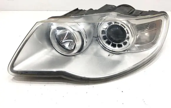 Volkswagen Touareg I Headlight/headlamp
