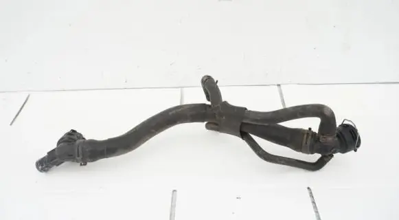Volkswagen Golf Plus Engine coolant pipe/hose