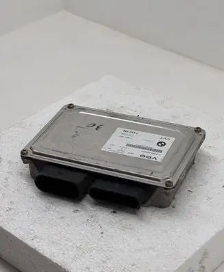 BMW 7 E38 Engine control unit/module 7510154 7507492 7503265