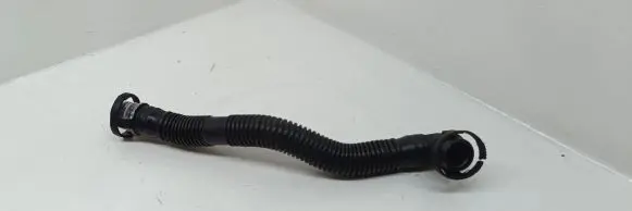 Skoda Octavia Mk2 (1Z) Breather hose/pipe 06A131127L