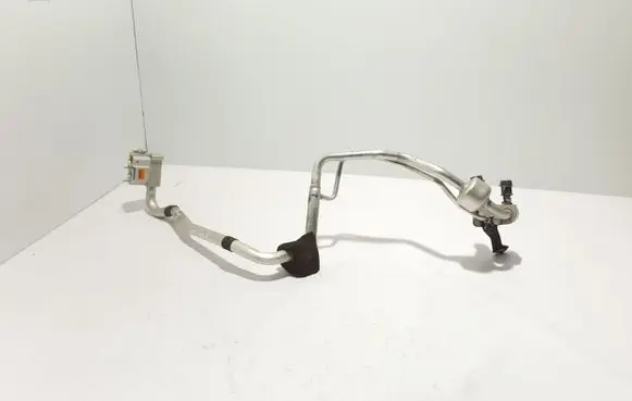 Volvo V60 Air conditioning (A/C) pipe/hose 31497392