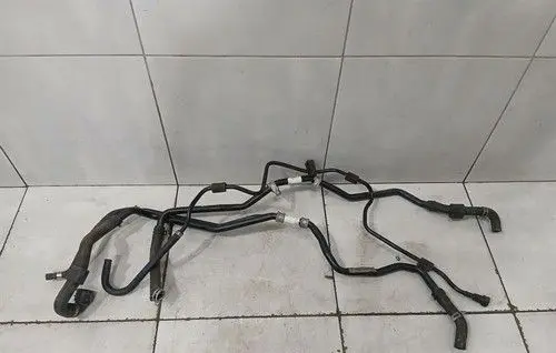Mercedes-Benz AMG GT R190 C190 Oil cooling pipe A1905003400