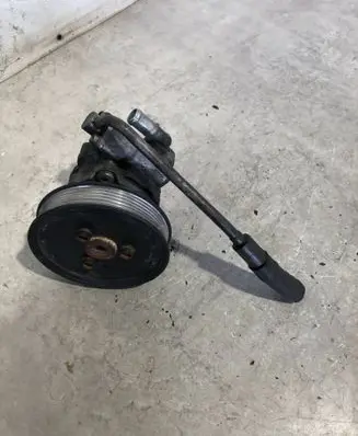 Audi A5 Sportback 8TA Power steering pump 8K0145154E 7651955143