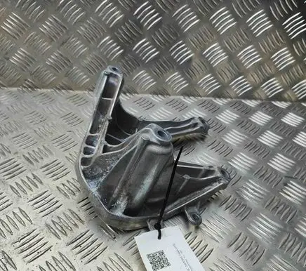 Porsche Cayenne (9Y0 9Y3) Engine mounting bracket 4M0199308BF