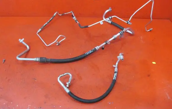 Renault Captur Air conditioning (A/C) pipe/hose 924405098R 924803929R 924547772R