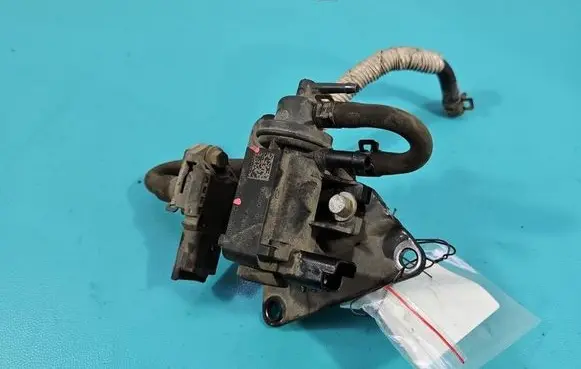 Ford Fusion II Turbo solenoid valve F2GE9E882BA IMPRK1578697