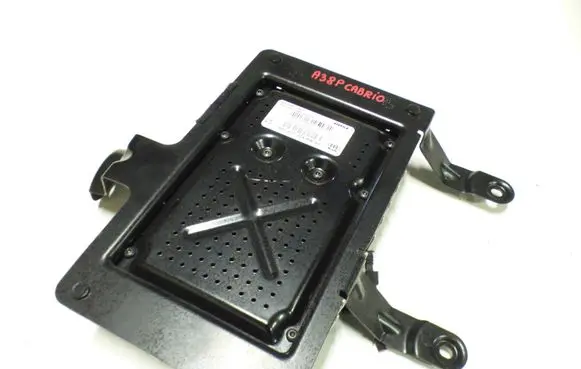 Audi A3 S3 8P Sound amplifier 8P7035223H 893035464 304105001
