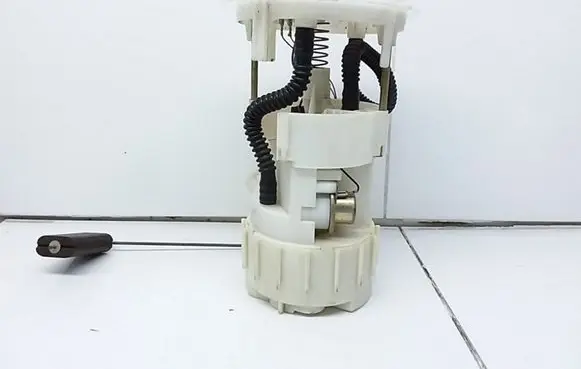 Renault Megane II In-tank fuel pump