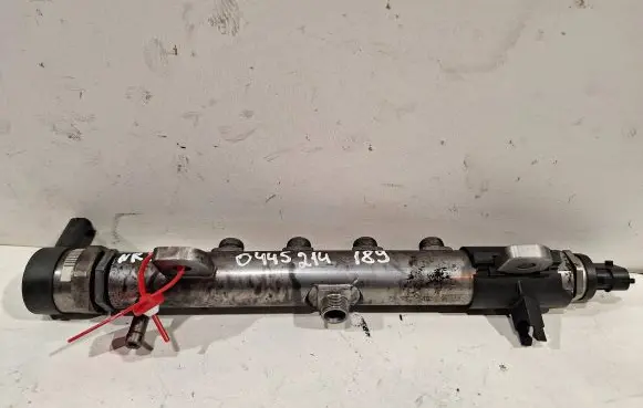Opel Insignia A Fuel main line pipe 0445214189