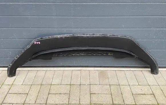 Volkswagen Golf VII Front bumper lip 