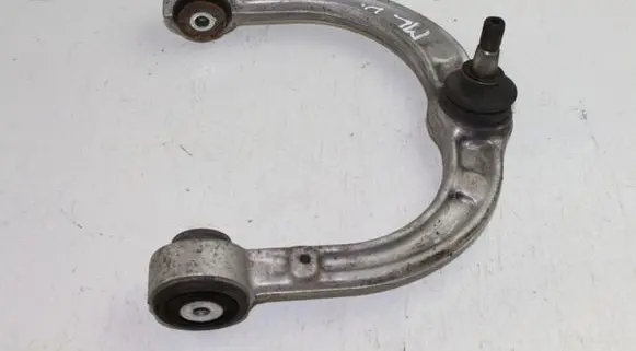 Mercedes-Benz ML W164 Front lower control arm/wishbone KAG94593