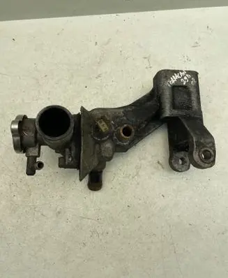 Hyundai Terracan Thermostat/thermostat housing
