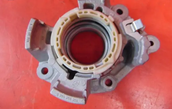 Renault Kangoo II Other engine bay part 0204255224